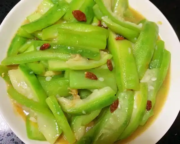 小白手作:清炒丝瓜