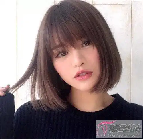 今年流行初恋波波头 甜美减龄还显脸小
