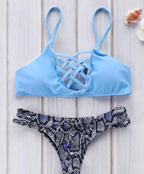 2016新款比基尼泳装 欧美性格纯色泳衣