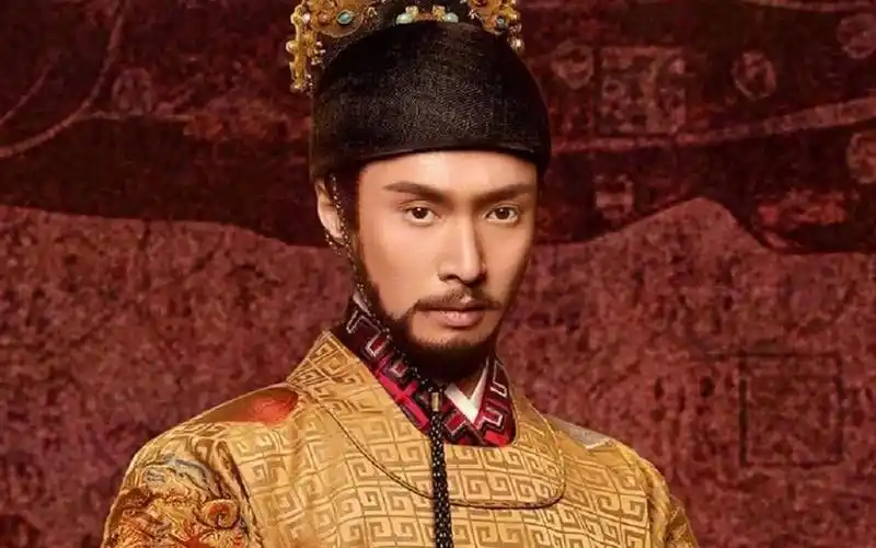 张艺兴颠覆角色演明朝皇帝网友汤唯的发型一言难尽