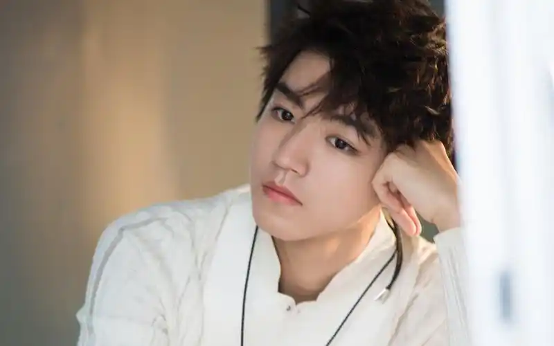 tfboys王俊凯最新写真图片壁纸