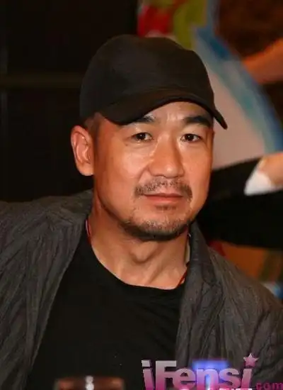 张国立个人资料简介 张国立个人资料简介及身高插图