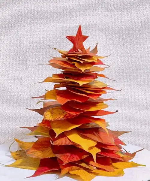 手工diy落叶变身圣诞树