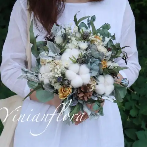 森系女生头像捧花满天星