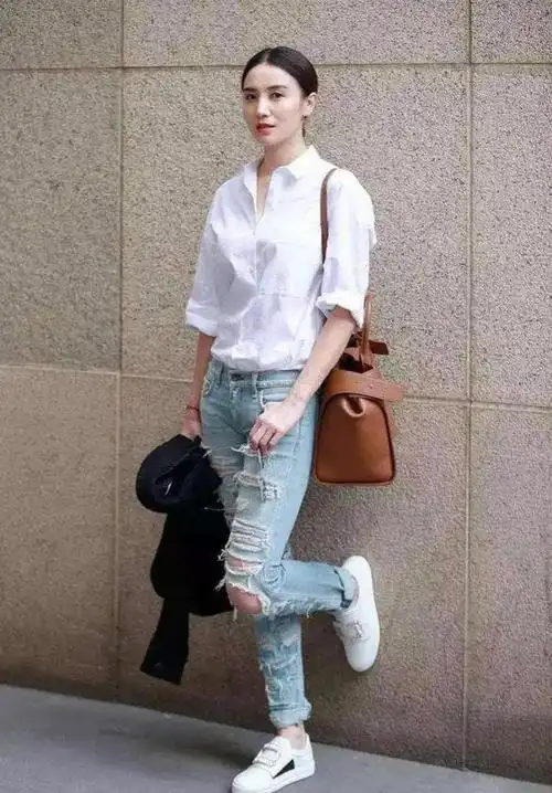 那时,小宋佳身高已经长到了1.