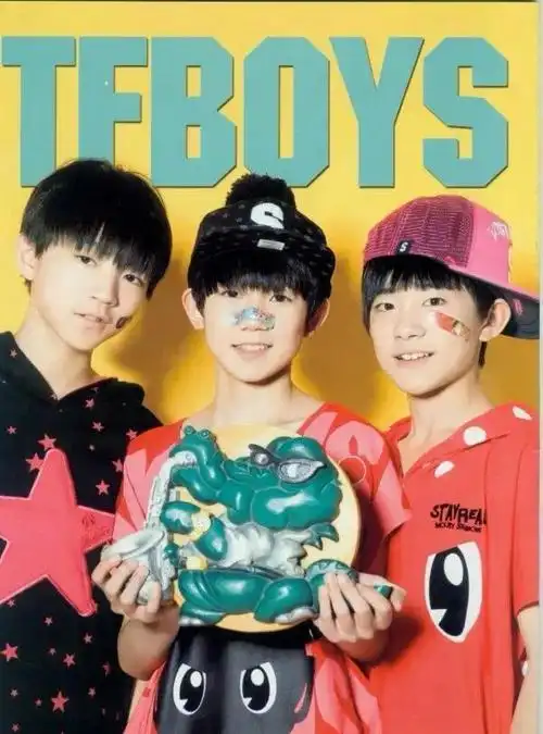 tfboys再次合体失败,毫无互动交流,王源颜值大不如前灵气尽失
