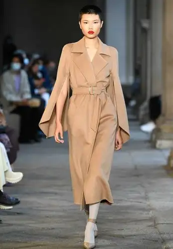 2021春夏系列style提前学,文艺复兴新潮流走起,都市风满满