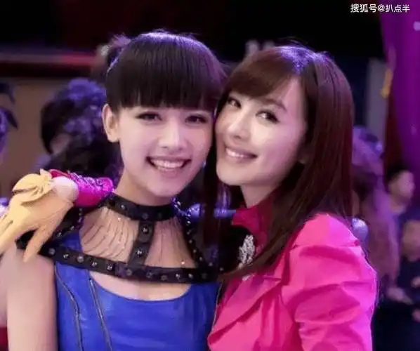 原创李菲儿新综艺又遭吐槽本手握王炸错失黄晓明后为何越混越差