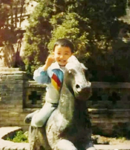 《山海情》主演黄轩:3年内连失3位至亲,15封家书让人心碎