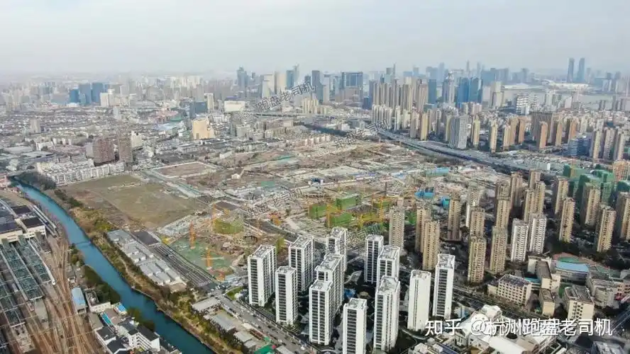 栖江揽月轩首开令人纠结的钱江新城二期究竟值不值得摇呢