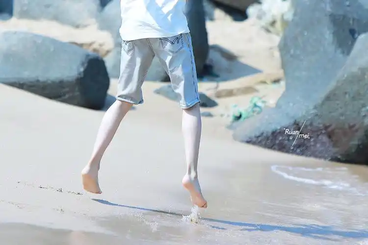 tfboys王源 cr.logo