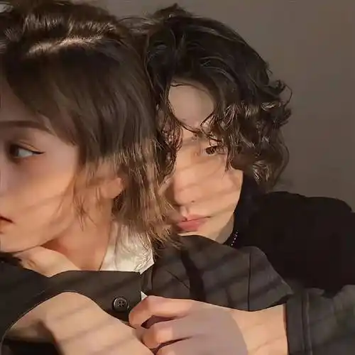 头像| :不明显情侣头像_梦里_一朵花_向前