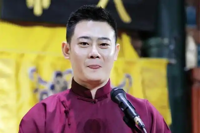 德云社王九龙晒剧本,却被副总栾云平"怼"一句,你的行为真可耻