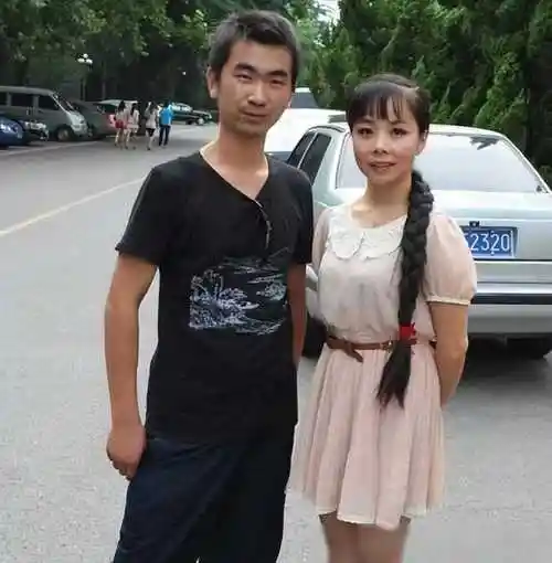 王二妮与阿宝传绯闻嫁农村小伙如今证实宋丹丹没说错