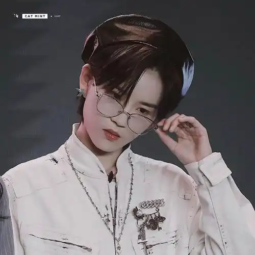 可盐可甜陆柯燃