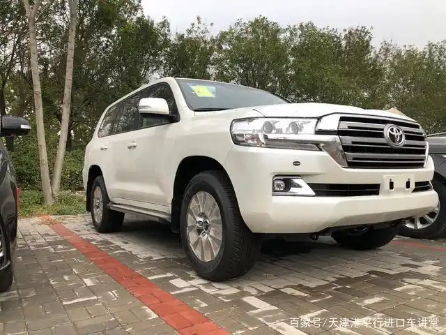 平行进口版丰田兰德酷路泽硬派越野车