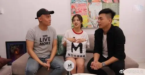 东游小葛哥突袭拍摄现场,让我们了解一下这个老师广东的小姐姐:林予曦