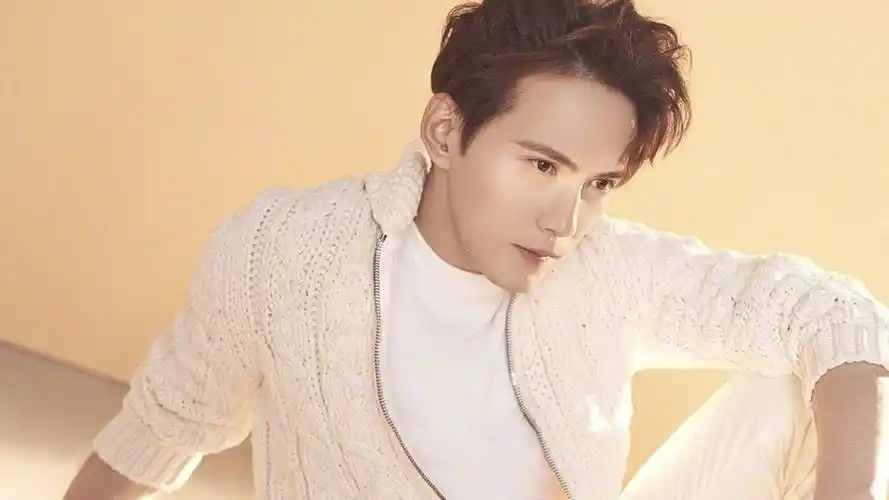 娱乐大爆料赵丽颖王俊凯赵露思张翰徐正溪王瑞昌