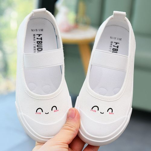 幼儿园室内鞋2024春秋新款女童布鞋儿童小白鞋帆布鞋白色演出鞋女