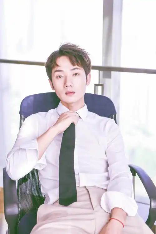 歌手蒋敦豪前往合肥参加新一季中国好声音的海选活动