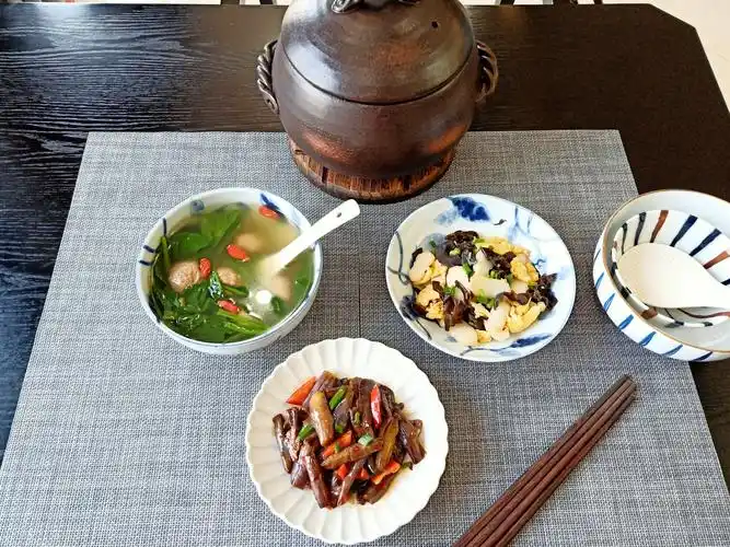 母子俩的午餐发朋友圈,精致小巧又鲜美,网友:做梦都想吃这些菜