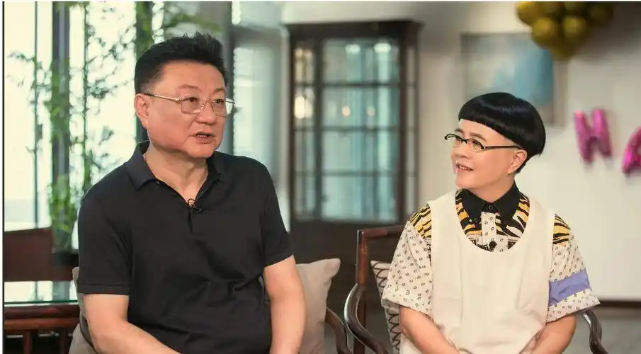 "夫妻本是同林鸟",很可惜,王宁这次也救不了"金龟子"刘纯燕 - 娱乐