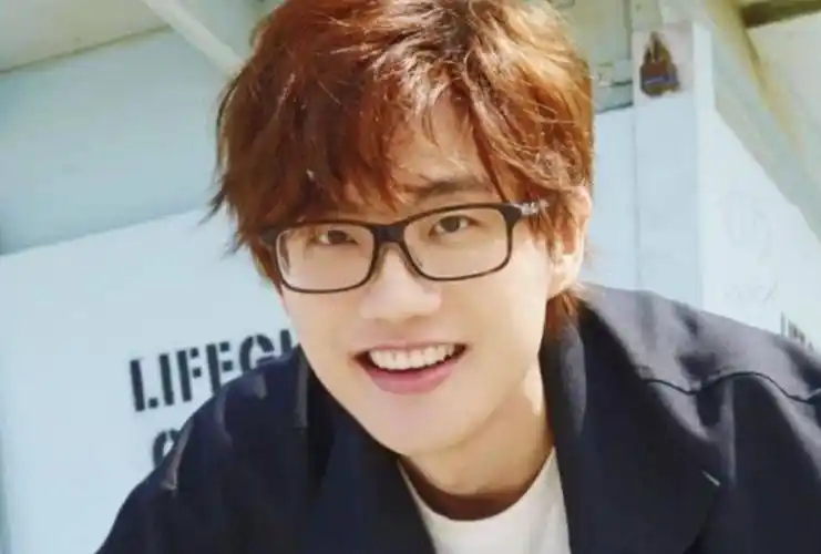 04许嵩——《玫瑰花的葬礼》