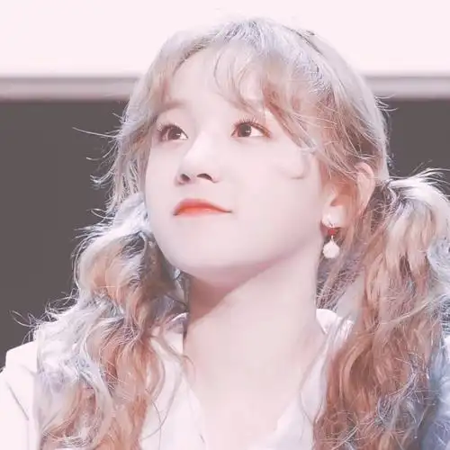 爱豆头像≯ 宋雨琦 (拿图扣1)