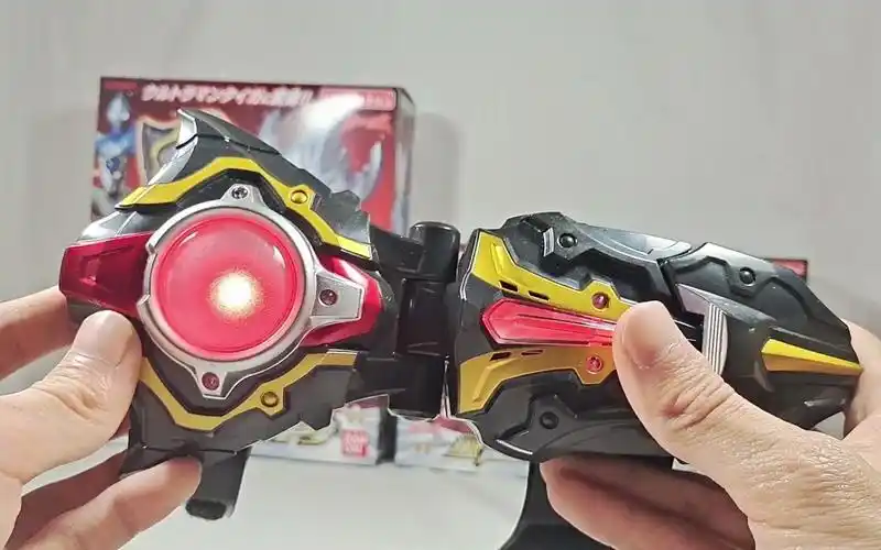 buddy go!dx泰迦火花