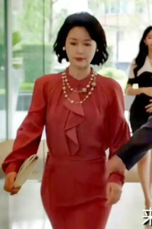 《承欢记》配角大有来头,认出了"陆依萍"妈妈,没认出倪萍闺蜜