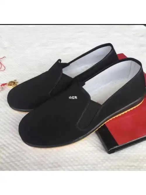 广西出租演出黑布鞋