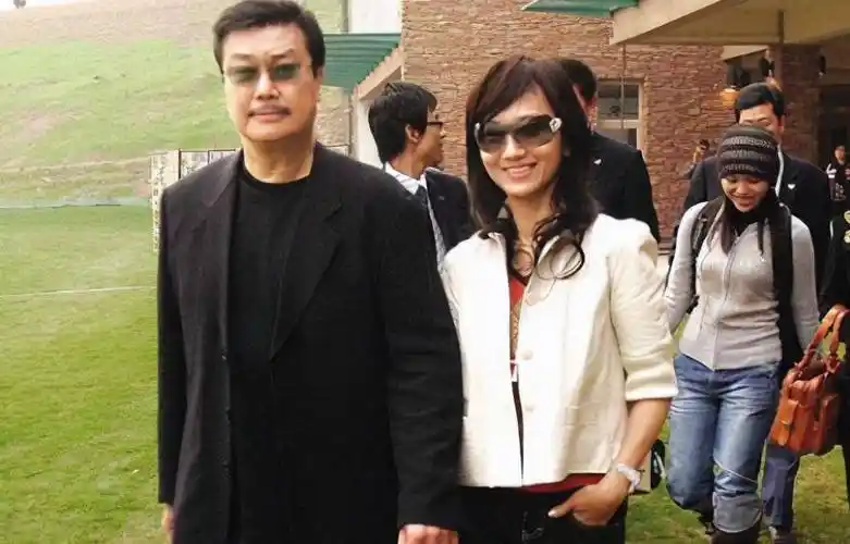 黄锦燊_郑少秋_黄汉伟