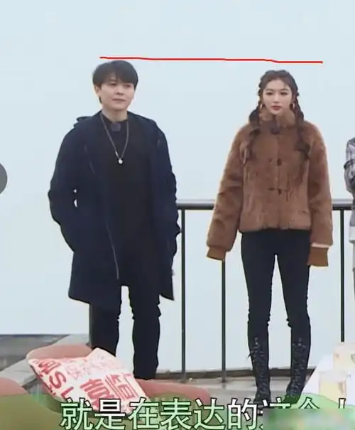 尤长靖身高176孔雪儿身高168站一起时却暴露了真实身高差