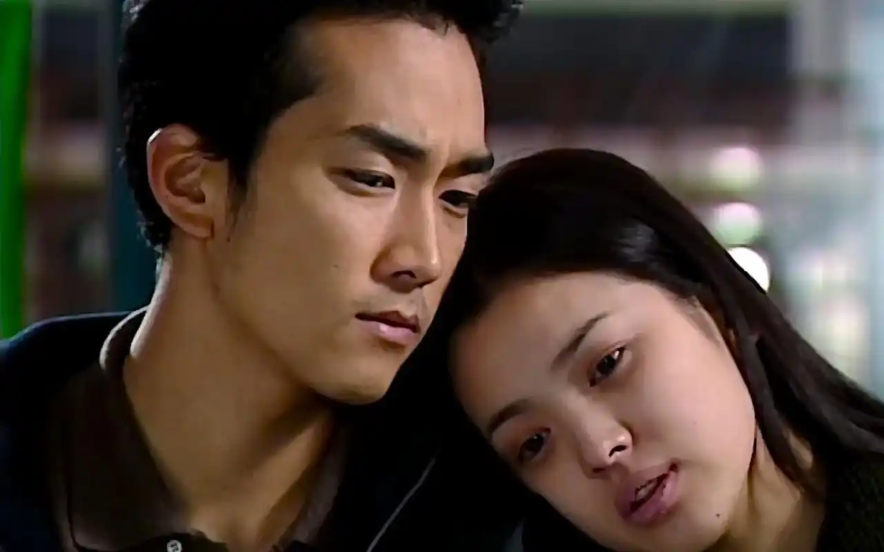 《蓝色生死恋》:宠她多年的养父抛弃恩熙有多清醒,她永远不懂