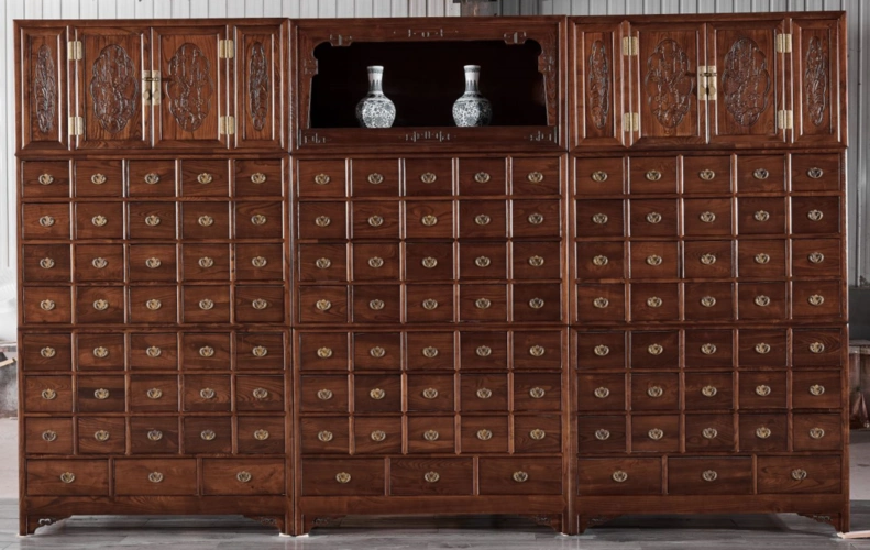 中医馆装修之际先装修or先选中药柜