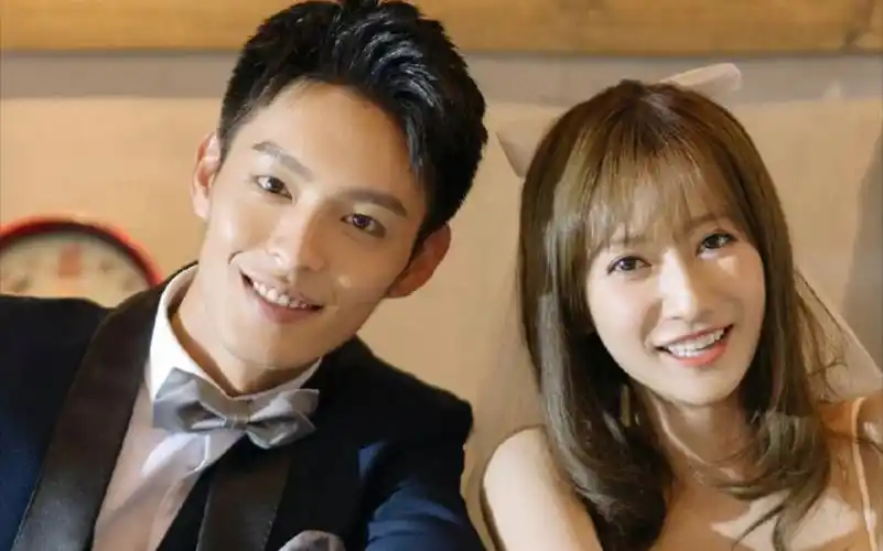 greysea他在逆光中告白片头曲