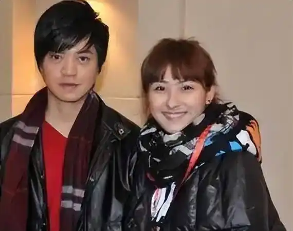 《传奇》只给90块钱版权费,李健:是种耻辱_时候_首歌_老婆