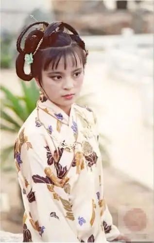 87版《红楼梦》金陵十二钗定妆照,哪个最美?