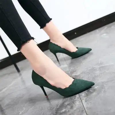 百搭单鞋性感黑色中跟高跟鞋 商品反馈