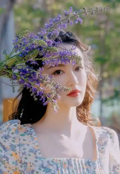 "氧气美人"李沁:美貌与实力并存的古典美人