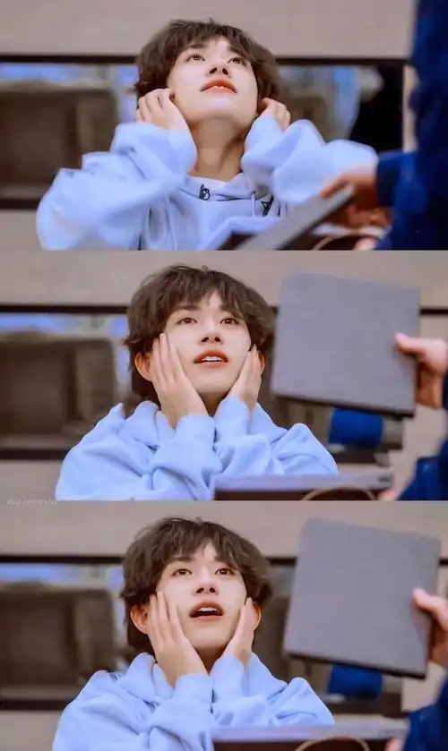 易烊千玺壁纸,易烊千玺壁纸高清近期(快抱图~有你梨涡浅笑)