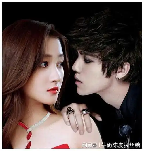 鹿晗和关晓彤七年恋情甜蜜与坚守的典范