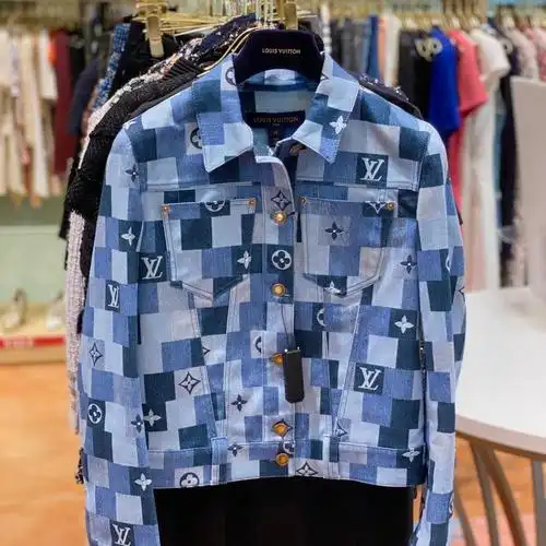 58487日本中古奢侈品lv牛仔外套34码