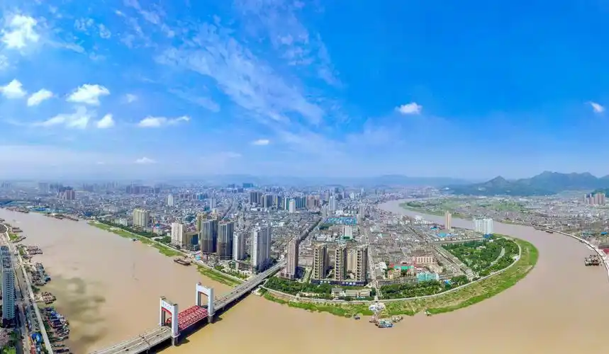 2018年龙港通过国家新型城镇化标准化试点验收