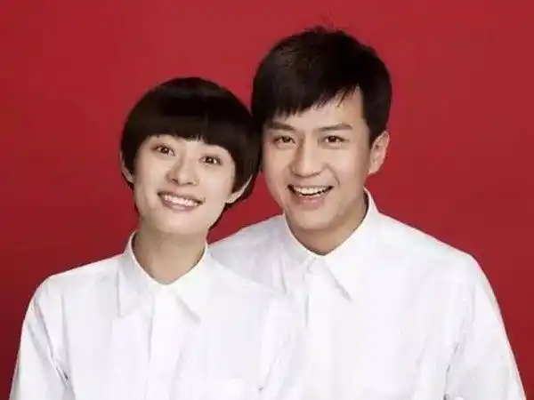 有种不一样叫吴京的结婚证画风就是这么霸气明星结婚照大盘点