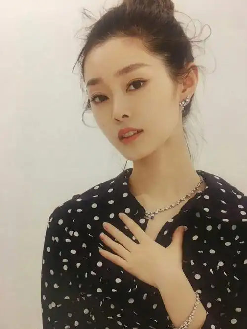 宋轶被"丫鬟"艳压,还好有演技撑着,《长风渡》没上星亏了-腾讯新闻