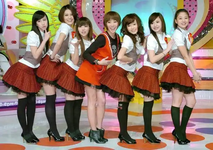 敖犬自曝交往过黑涩会美眉 鬼鬼嫌疑大?她吐露真相_andy_棒棒堂_节目