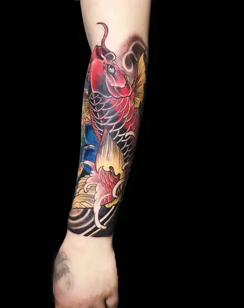 鲤鱼遮盖失败纹身纹身图片手臂老传统新传统纹身图案