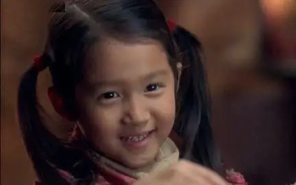 之后出演个人首部电视剧《烟海沉浮》,正式开启了他的演绎生涯.