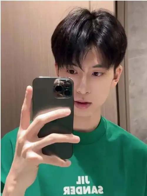 今夏最火男士发型有哪些?